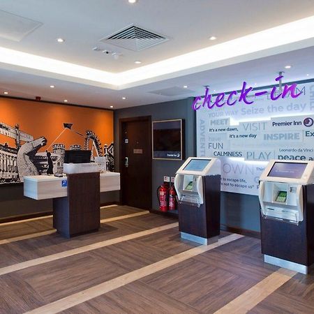Premier Inn Sevenoaks Eksteriør bilde